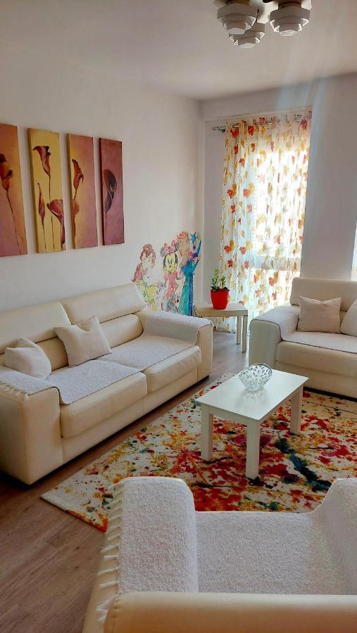 Happy Stories' Apartment In City Centre Shkoder Luaran gambar